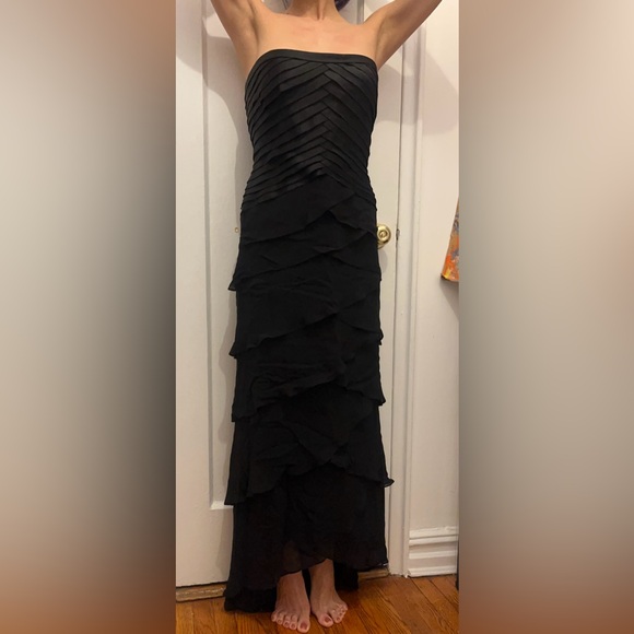 Vintage Silk Layered Black Tadashi Sleeveless Prom Evening Gown - Picture 1 of 16